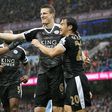 Campeão improvável em 2016, Leicester luta para não descer à League One, terceira divisão inglesa