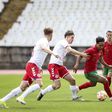 Portugal começa a ganhar mas sofre goleada da Dinamarca