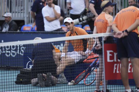 Andy Murray lesionou-se com gravidade e vai ficar parado «muito tempo»