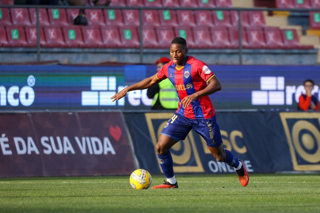 Chaves: jovem 'leão' com despedida sentida dos valentes transmontanos