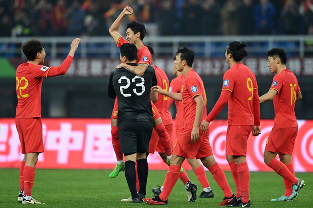 Capitão reforma-se e... China goleia Singapura