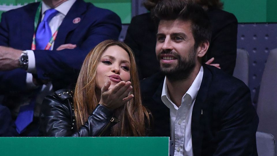 Shakira dá nova 'bicada' a Piqué: «O meu marido puxava-me para baixo, agora estou livre!»