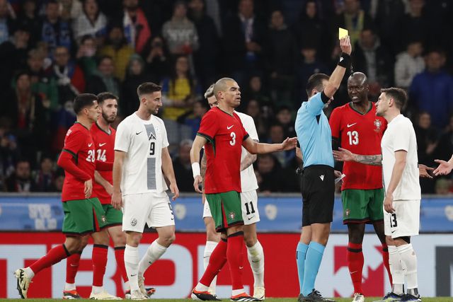 A análise de Duarte Gomes à arbitragem do Eslovénia-Portugal