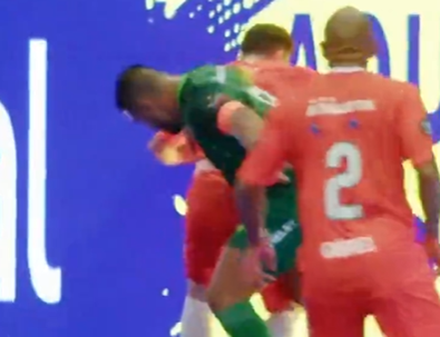 Momento entre Diego Souza e Anderson Polga