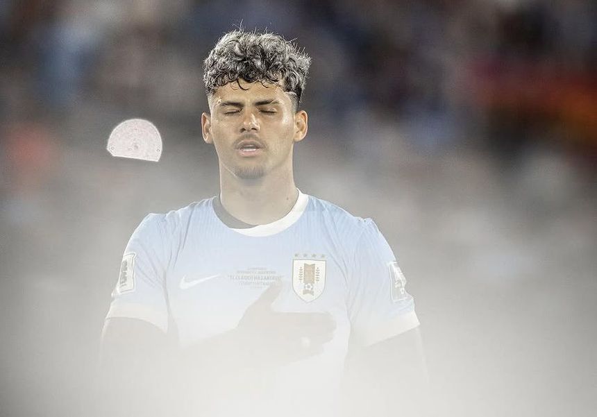 Maxi Araújo esteve ao serviço da seleção do Uruguai