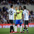 Argentina 'humilha' Brasil: o resumo do jogo