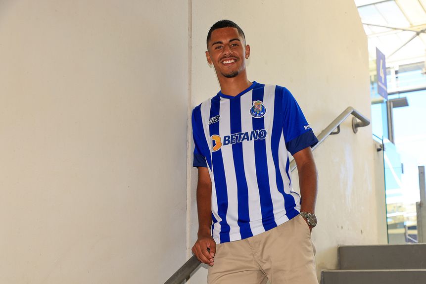 Luís Mota abandona o FC Porto