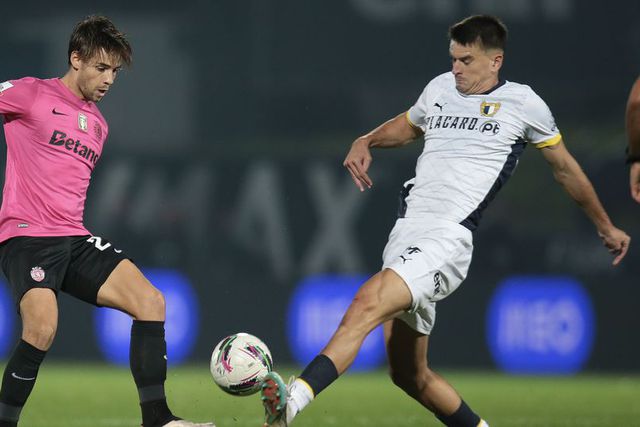 Mirko Topic, que esteve ao serviço da Sérvia, foi um dos representantes do Famalicão nesta jornada de seleções