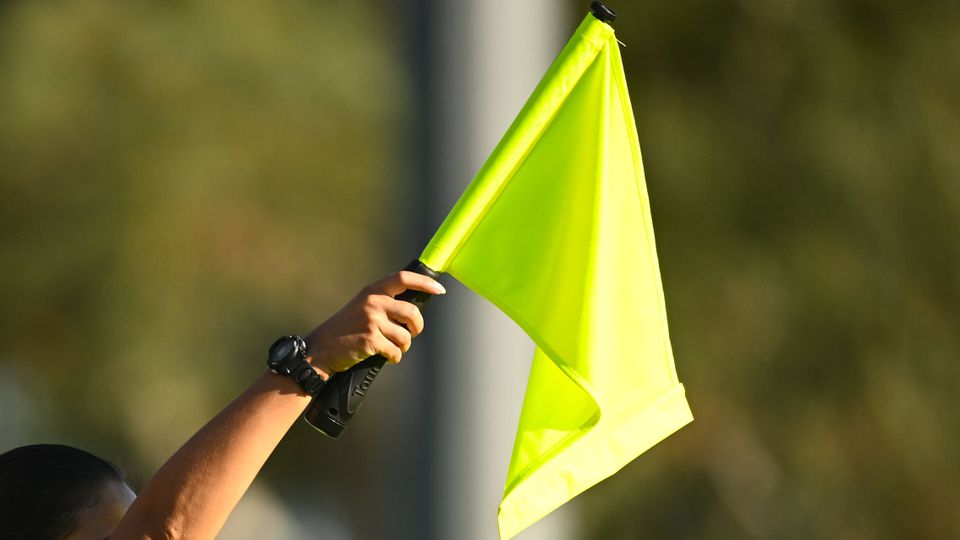 Novas regras aprovadas: guarda-redes terão 8 segundos para largar a bola