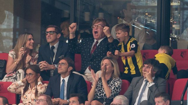 Elton John, o adepto mais famoso do Watford, clube do qual foi dono e presidente (foto: IMAGO)