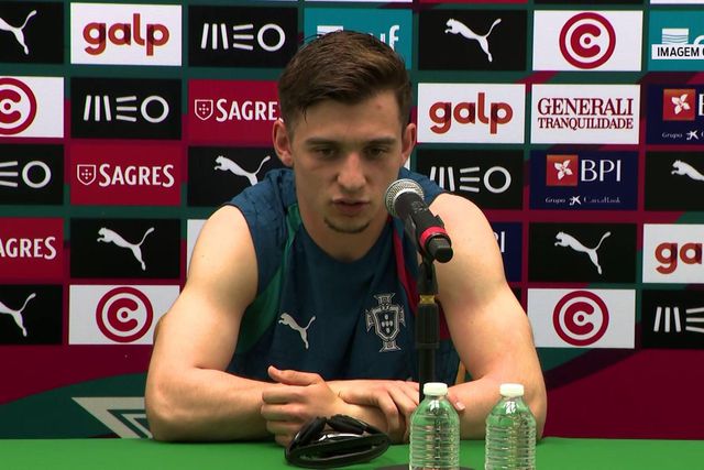 «Claro que quero ser titular na Seleção»