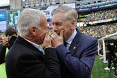Ancelotti à conversa com Deschamps no Brasil-França
