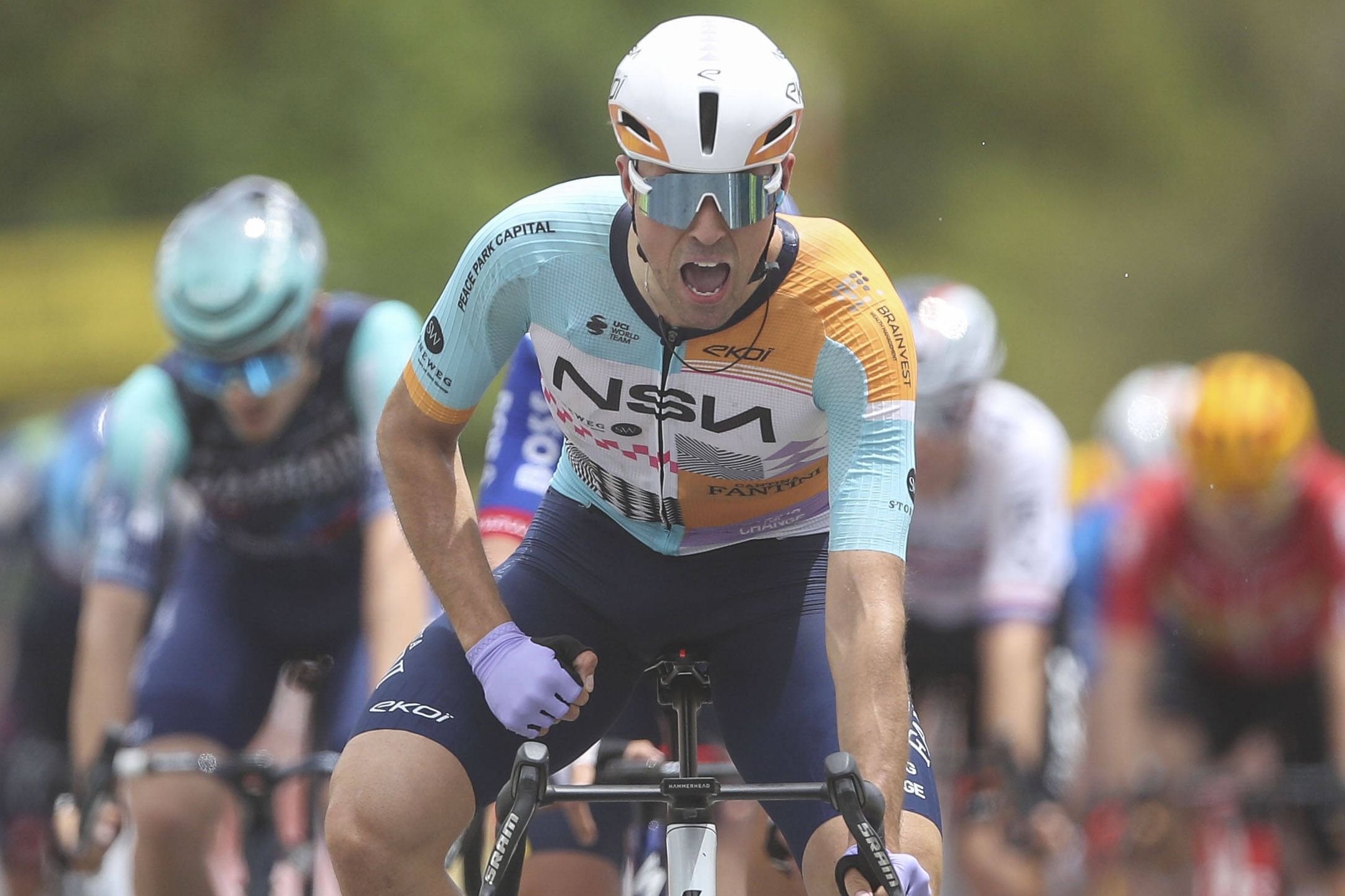 Ethan Vernon venceu pela terceira vez uma etapa na prova catalã     Fotografia Imago