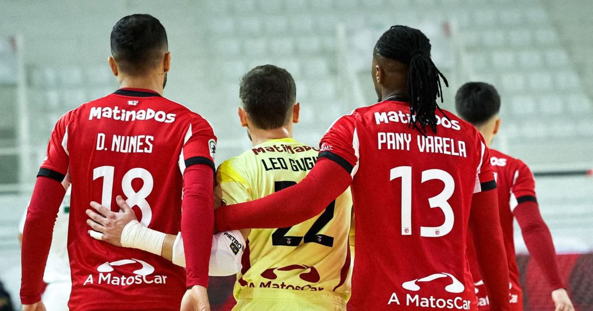 O dia em que o último teve Fama de primeiro (crónica)