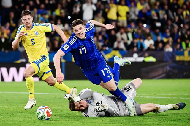 Gyokeres volta à versão rolo-compressor e deixa Trubin e Sudakov fora do Mundial