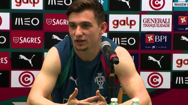 «Ochoa joga com o meu irmão no Chipre e a carreira que teve fala por si»