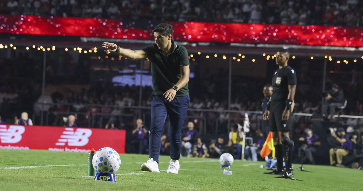 Tribunal reduz castigo de Abel Ferreira