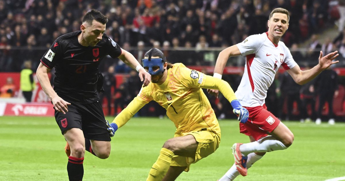 Erro de Bednarek dá origem ao golo da Albânia, Pietuszewski faz estreia (vídeo)