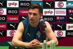 «Pressão? Já estamos habituados, jogamos todos ao mais alto nível»