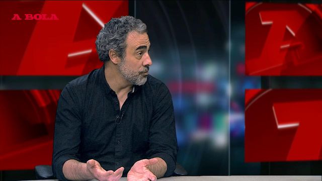 «Decisões importantes do FC Porto deviam ficar para o presidente eleito»