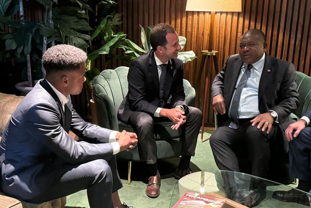 Sporting: Geny Catamo e Varandas convidados do presidente de Moçambique