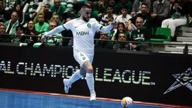 Sporting desperdiçou vantagem de três golos