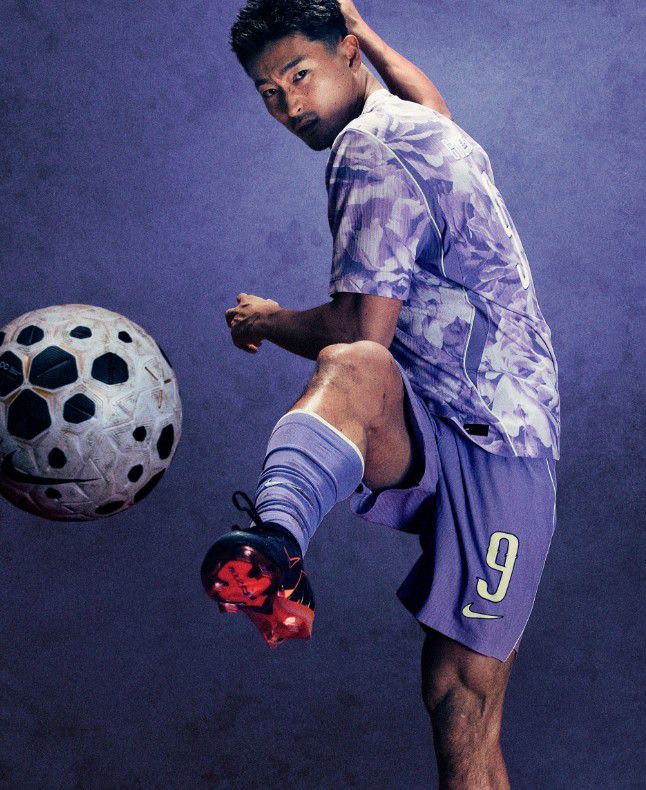 Coreia do Sul (Grupo A), equipamento alternativo. Nike