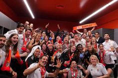 Mesmo à distância, Kika também entrou na festa do hexa do Benfica