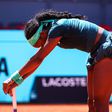 Coco Gauff teve de ser assistida em court e acabou a vomitar. IMAGO