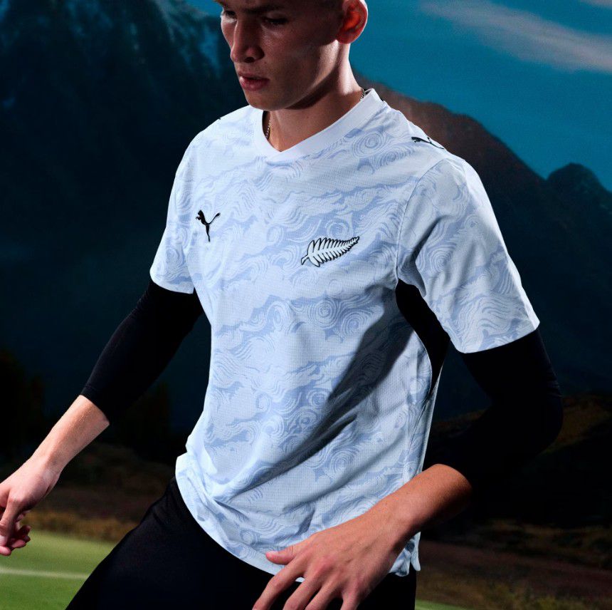 Nova Zelândia (Grupo G), equipamento principal. Puma