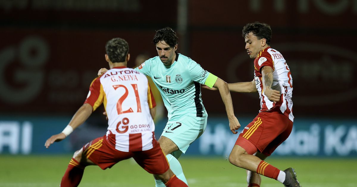 Sporting em crise já não depende de si para o 2.º lugar e FC Porto pode ser campeão na próxima jornada