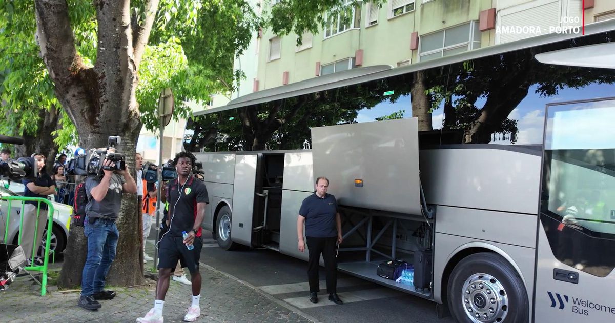 Chegada do Estrela da Amadora à Reboleira