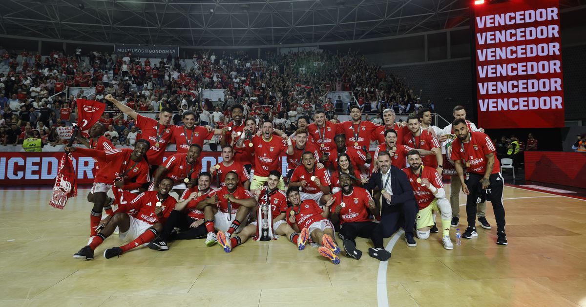 Benfica vence Sporting em jogo memorável e leva a Taça de Portugal