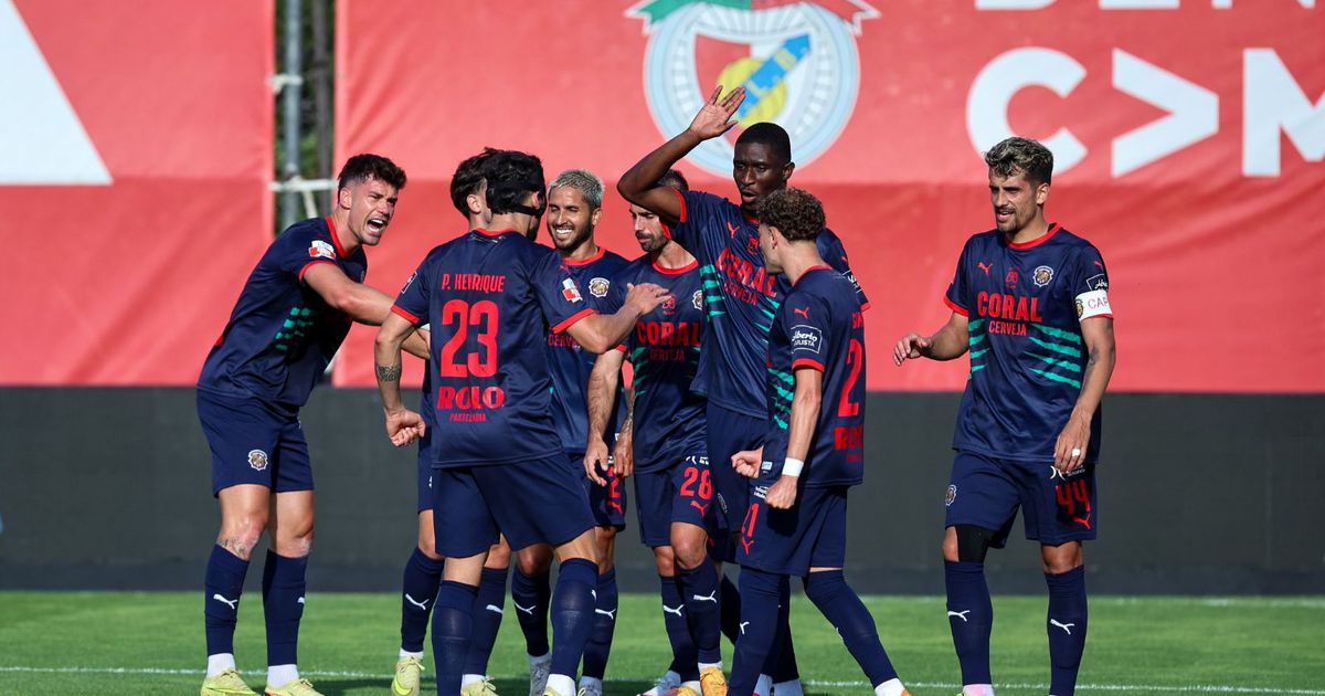 Soltem os fogos! Marítimo está de regresso à Liga