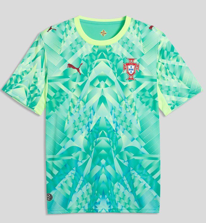 Portugal (Grupo K), camisola de guarda-redes aquatic. Puma