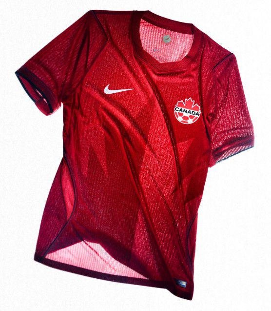 Canadá (Grupo B), camisola principal. Nike