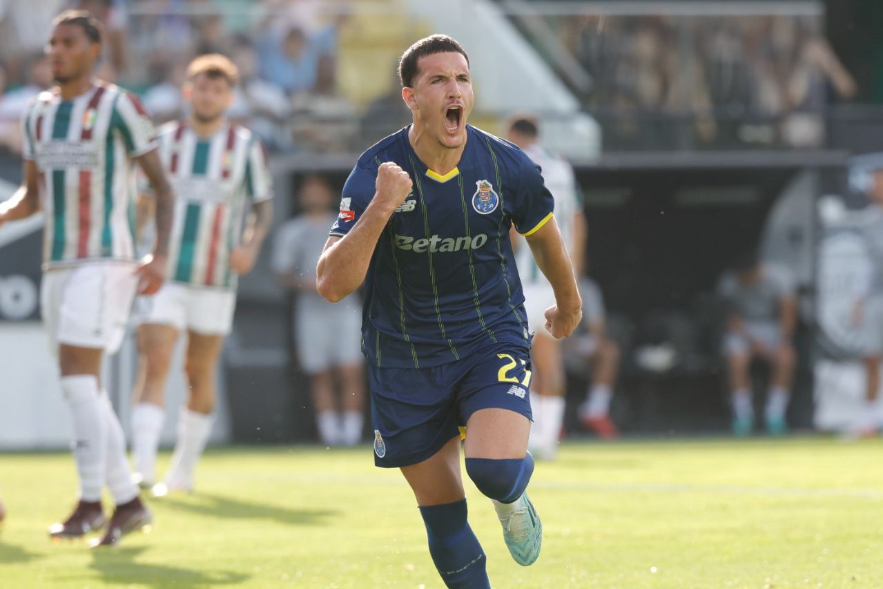 Deniz Gul a festejar o golo na Amadora- Foto: ANTÓNIO PEDRO SANTOS/LUSA/