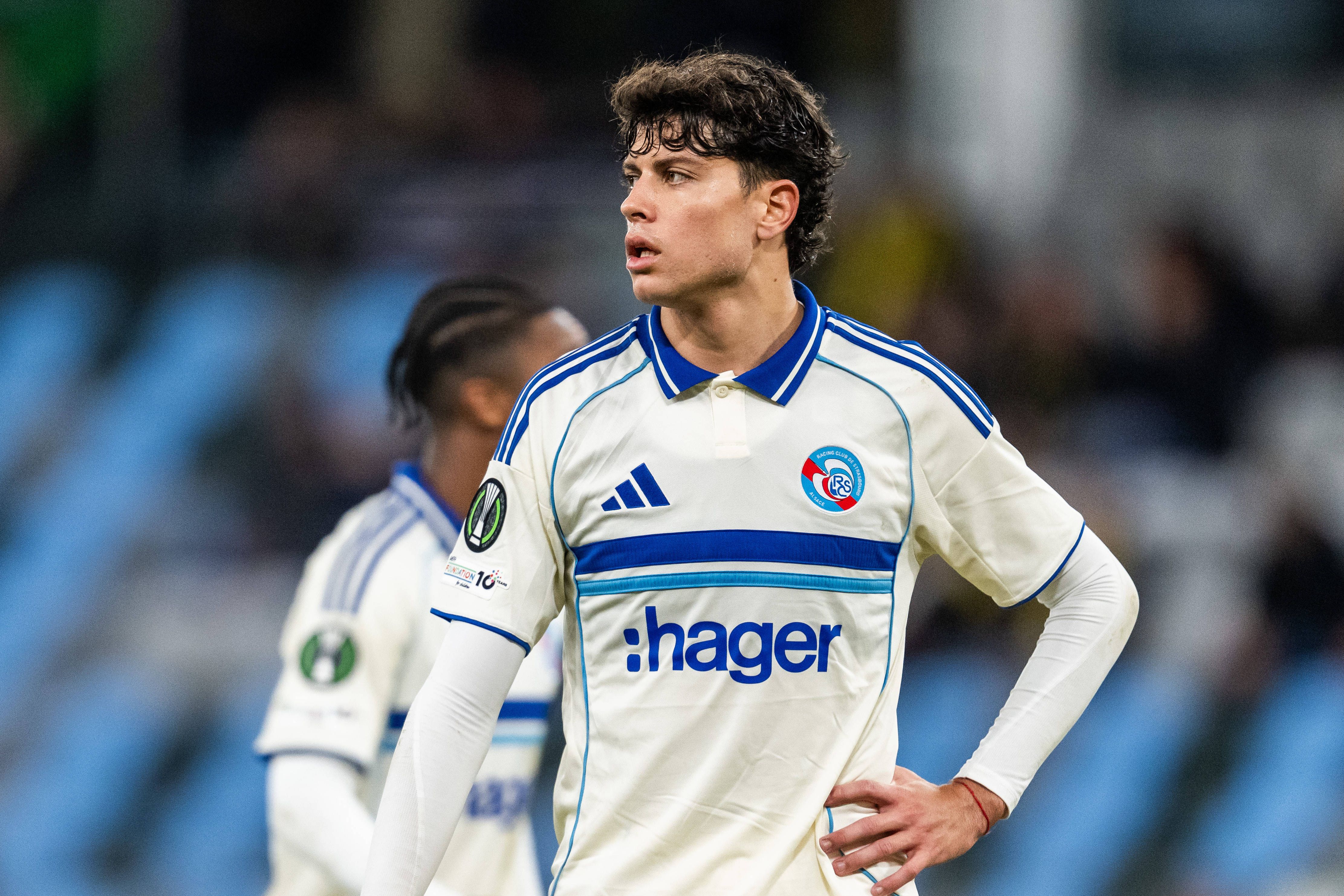 Rafael Luís foi titular no Lorient-Estrasburgo e assistiu