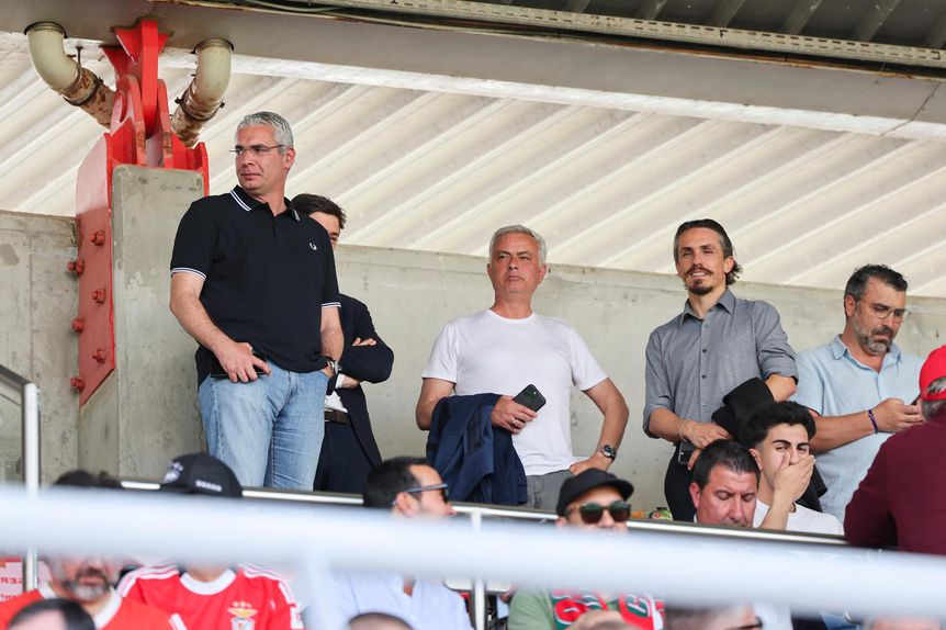 José Mourinho e Joaquim Milheiro, diretor técnico da formação dos encarnados - Foto: SL Benfica