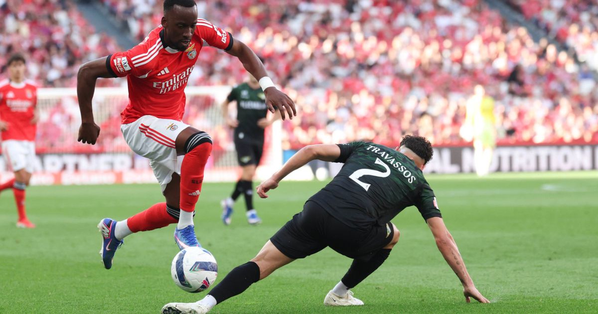 Benfica: Lukebakio na porta de saída