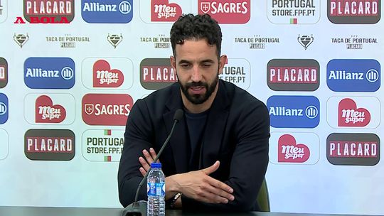 Rúben Amorim explica aposta simultânea em Geny Catamo e Nuno Santos