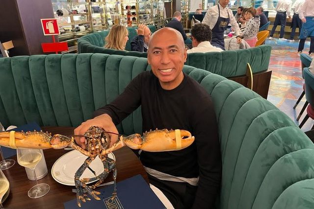 Luisão mostra como aproveita as férias