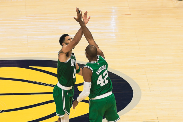 NBA: Celtics, sem Neemias, recuperam de desvantagem de 18 pontos e vencem Pacers
