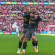 Southampton derrota Leeds e está de regresso à Premier League