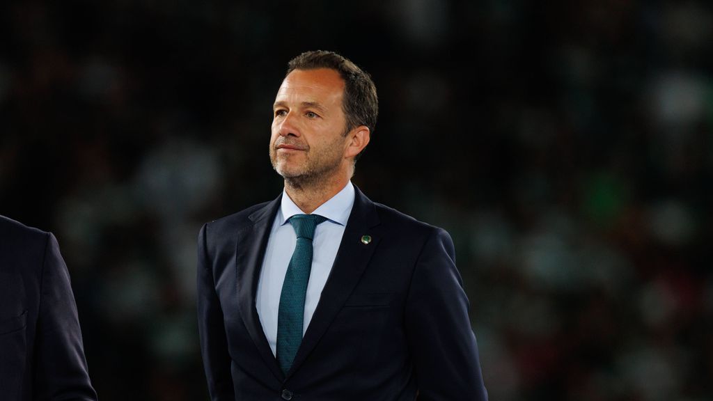 Varandas responde a Rui Costa sobre lance com Matheus Reis: «É o ruído do desespero»