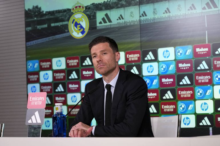 Xabi Alonso: «em choque» pelo comunicado do Real, surpreende com treinador que mais o influenciou