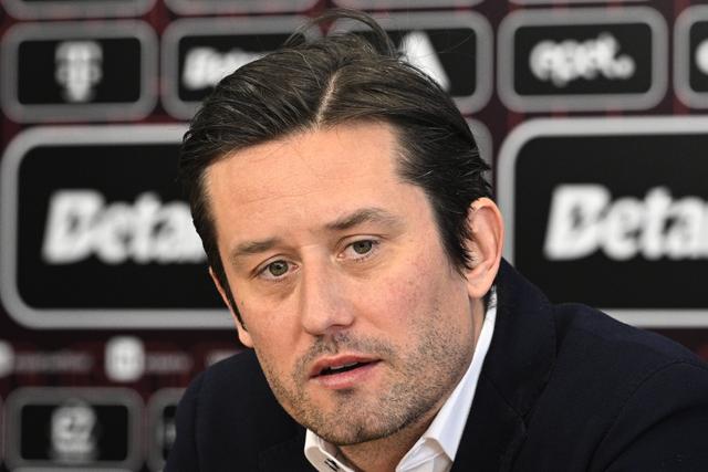 Tomas Rosicky em conferência de Imprensa