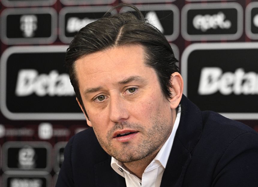 Tomas Rosicky em conferência de Imprensa