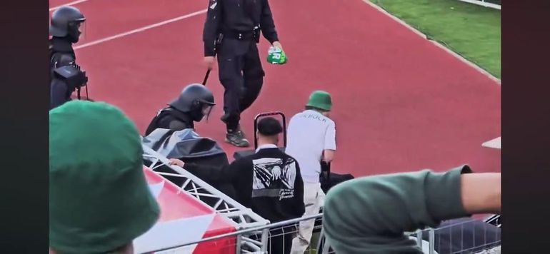 Adeptos do Sporting criticam carga policial no Jamor