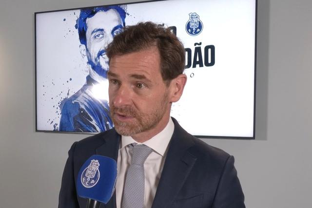 André Villas-Boas quis recompensar e dar continuidade ao bom trabalho de João Brandão - Foto: FC Porto